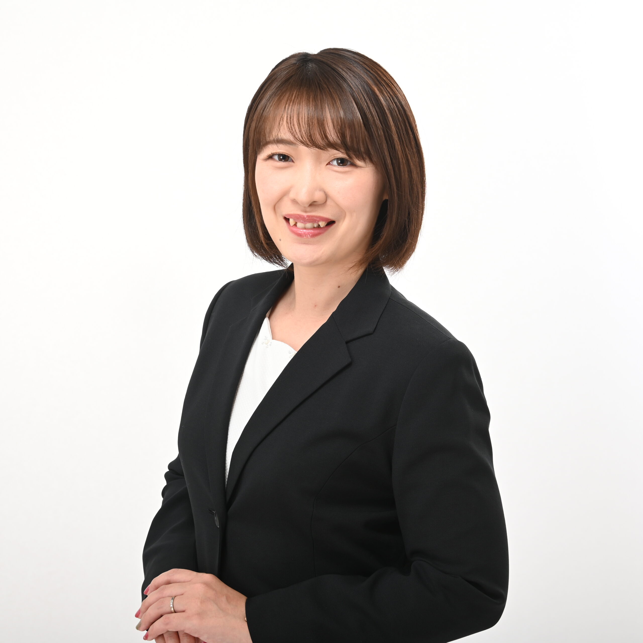 横山 香奈